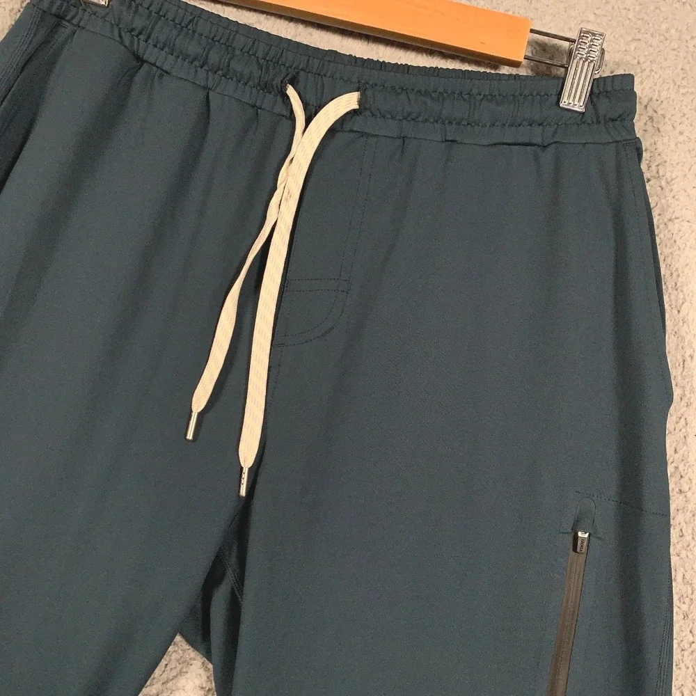 Vuori Sunday Performance Jogger Mens Medium M Blue Athletic Tapered Stretch Pant